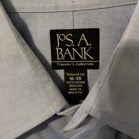 Men’s Jos A Bank Travelers Collection Dress Shirt - Picture 3 of 3
